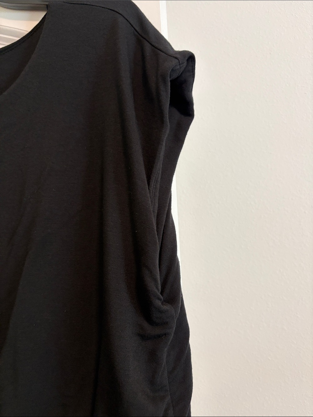 Lou & Grey Black Elastic-Waist Midi Dress - Picture 6 of 6